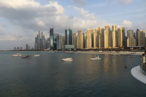 Dubai Skyline 4K Wallpaper · city · 3840×2560