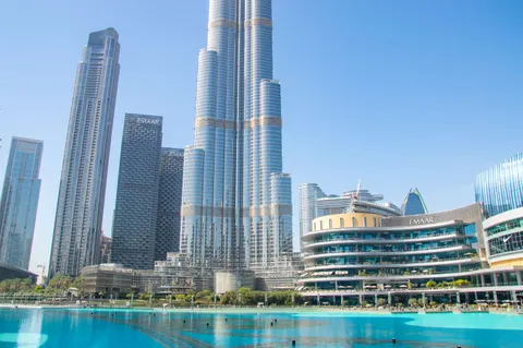 Dubai Skyline 4K Wallpaper · city · 3840×2553