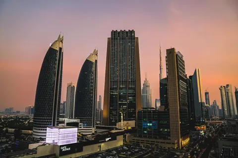 Dubai Skyline 4K Wallpaper · city · 3840×2561