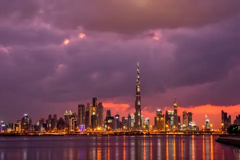Dubai Skyline 4K Wallpaper · city · 3840×2560