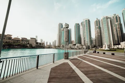Dubai Skyline 4K Wallpaper · city · 3840×2560