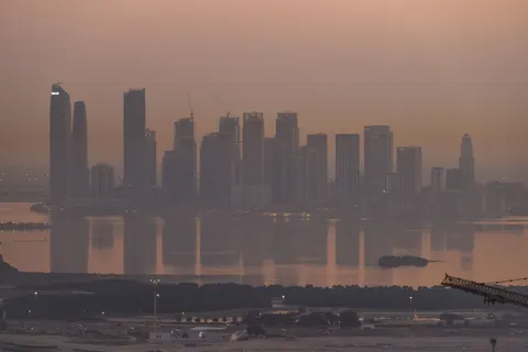 Dubai Skyline 4K Wallpaper · city · 3840×2561