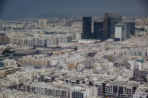 Dubai Skyline 4K Wallpaper · city · 3840×2561