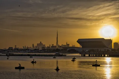 Dubai Skyline 4K Wallpaper · city · 3840×2560