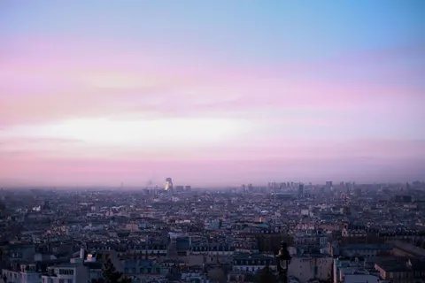 Paris at Night 4K Wallpaper · city · 3840×2560