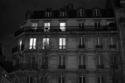 Paris at Night 4K Wallpaper · city · 3840×2560