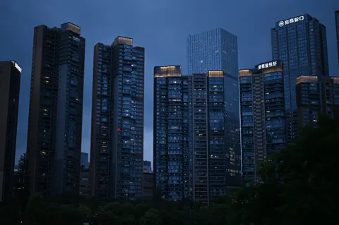 Shanghai Night 4K Wallpaper · city · 3840×2555