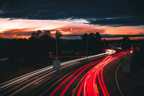 Light Trails 4K Wallpaper · city · 3840×2560