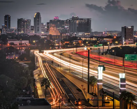 Light Trails 4K Wallpaper · city · 3840×3072