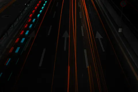 Light Trails 4K Wallpaper · city · 3840×2560