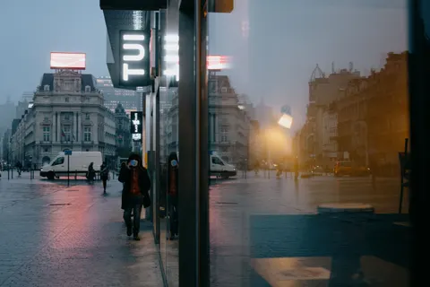 Rainy Street 4K Wallpaper · city · 3840×2560