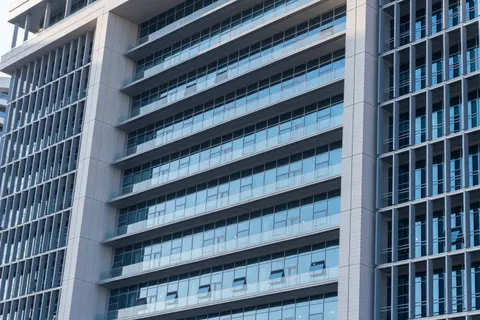 Glass Tower 4K Wallpaper · architecture · 3840×2560