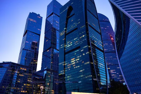 Glass Tower 4K Wallpaper · architecture · 3840×2560