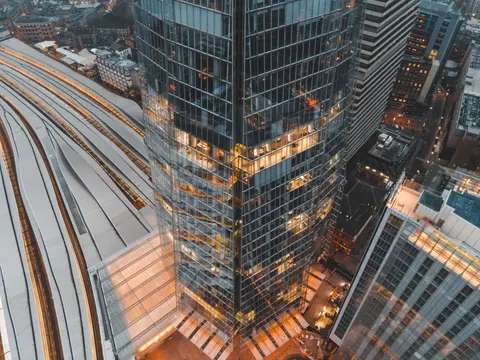 Glass Tower 4K Wallpaper · architecture · 3840×2880