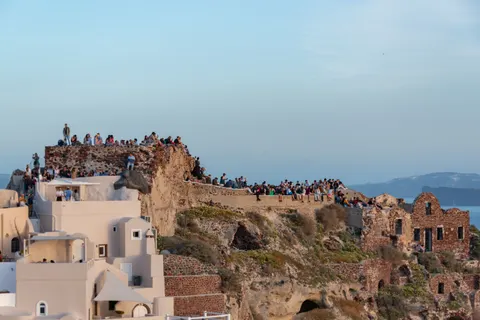 Santorini 4K Wallpaper · architecture · 3840×2563