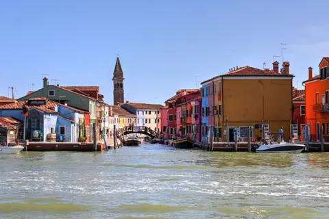Venice Canal 4K Wallpaper · architecture · 3840×2560