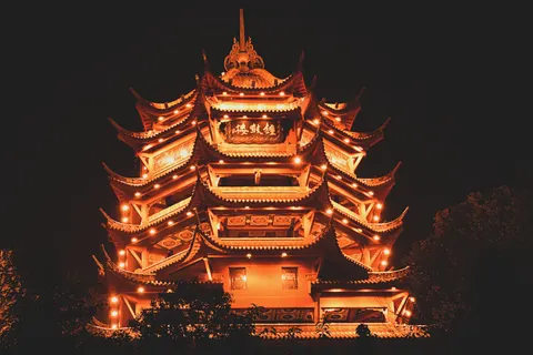 Japanese Pagoda 4K Wallpaper · architecture · 3840×2560