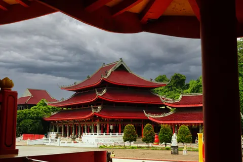Japanese Pagoda 4K Wallpaper · architecture · 3840×2560