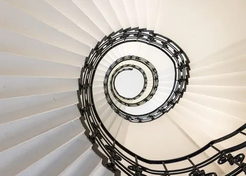 Spiral Staircase 4K Wallpaper · architecture · 3840×2743