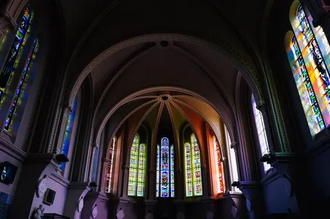 Cathedral 4K Wallpaper · architecture · 3840×2556