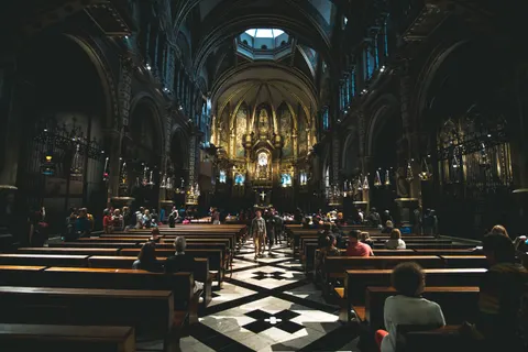 Cathedral 4K Wallpaper · architecture · 3840×2560