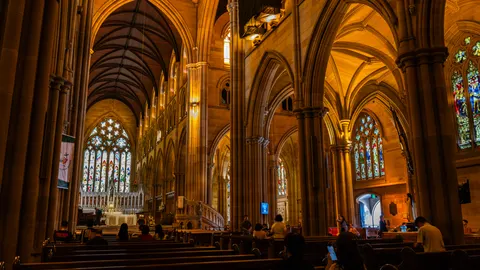 Cathedral 4K Wallpaper · architecture · 3840×2160
