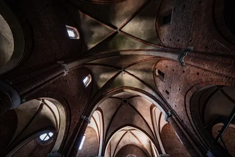 Cathedral 4K Wallpaper · architecture · 3840×2560