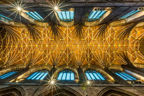 Cathedral 4K Wallpaper · architecture · 3840×2561