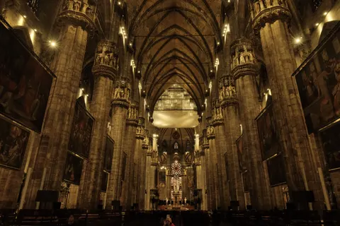 Cathedral 4K Wallpaper · architecture · 3840×2560