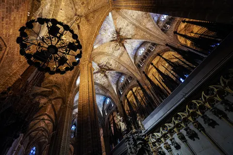 Cathedral 4K Wallpaper · architecture · 3840×2560