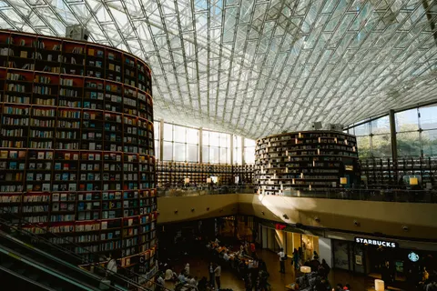 Grand Library 4K Wallpaper · architecture · 3840×2560
