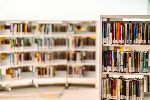 Grand Library 4K Wallpaper · architecture · 3840×2560