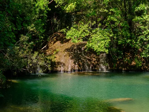 Hình nền Thác nước rừng mưa 4K · nature · 3840×2880