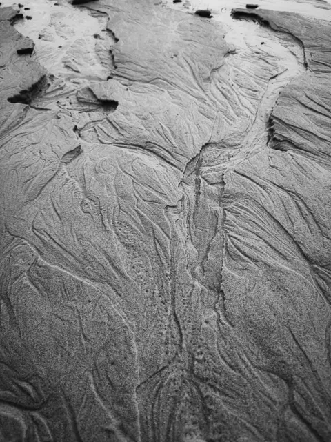 Sand Ripple Phone Wallpaper · marble · 1440×1924