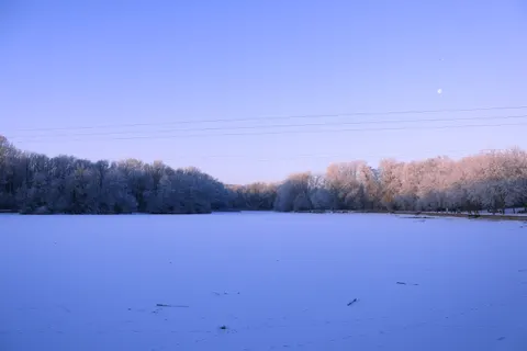 Bevroren meer 4K-achtergrond · nature · 3840×2560