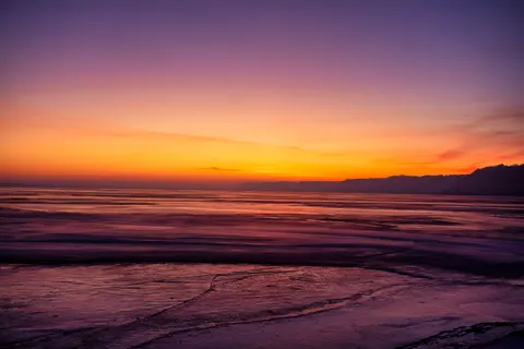Wallpaper Danau Beku 4K · nature · 3840×2560
