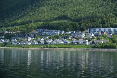 Norveç Fiyordu 4K Duvar Kağıdı · nature · 3840×2560