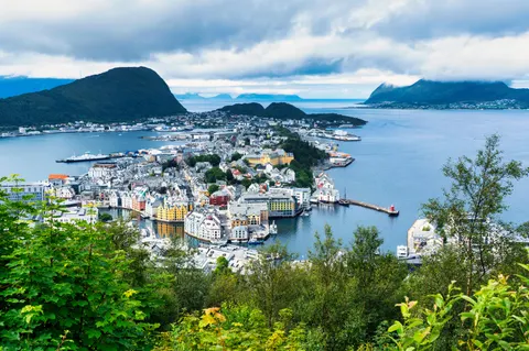 Tapeta Norweski fiord 4K · nature · 3840×2553