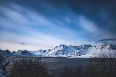 Fondo de pantalla Fiordo noruego 4K · nature · 3840×2560