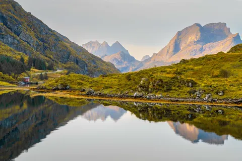 Hình nền Vịnh hẹp Na Uy 4K · nature · 3840×2560