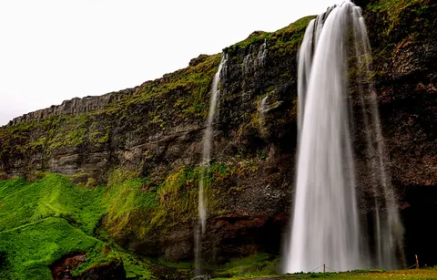 Wallpaper Air Terjun 4K · nature · 3840×2456