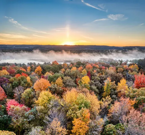 Sfondo Fiume in autunno 4K · nature · 3840×3567
