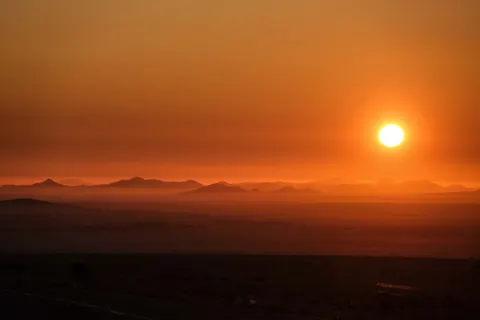 Tapeta Zachód słońca na sawannie 4K · nature · 3840×2560