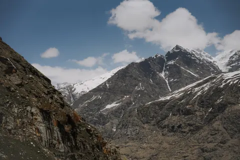 Himalayan Peaks 4K Wallpaper · mountains · 3840×2560