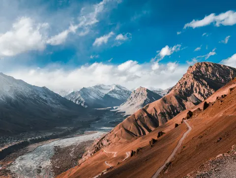 والپیپر قله‌های هیمالیا با کیفیت 4K · mountains · 3840×2892