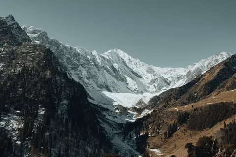 喜馬拉雅山峰 4K桌布 · mountains · 3840×2560