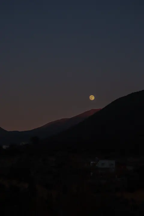 Full Moon Phone Wallpaper · moon · 1440×2160