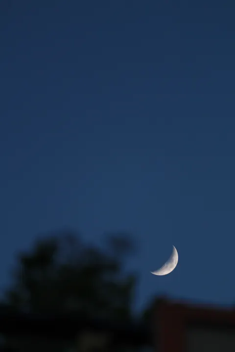 Crescent Moon Phone Wallpaper · moon · 1440×2160