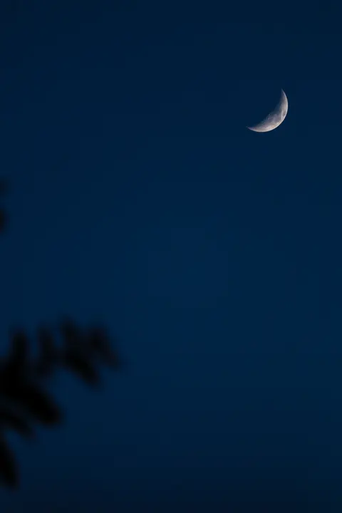 Crescent Moon Phone Wallpaper · moon · 1440×2160