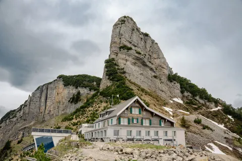 İsviçre Alpleri 4K Duvar Kağıdı · mountains · 3840×2560